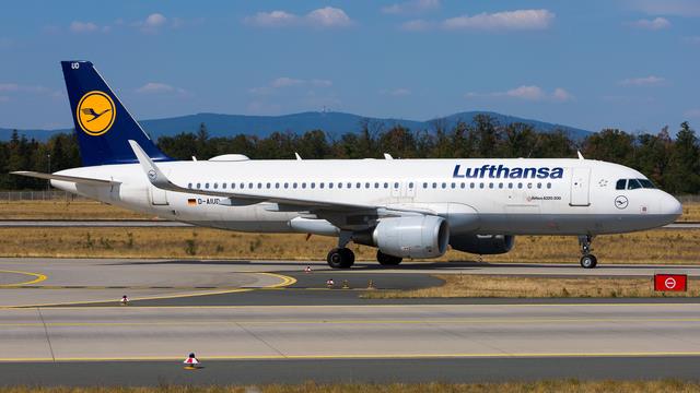 D-AIUD:Airbus A320-200:Lufthansa